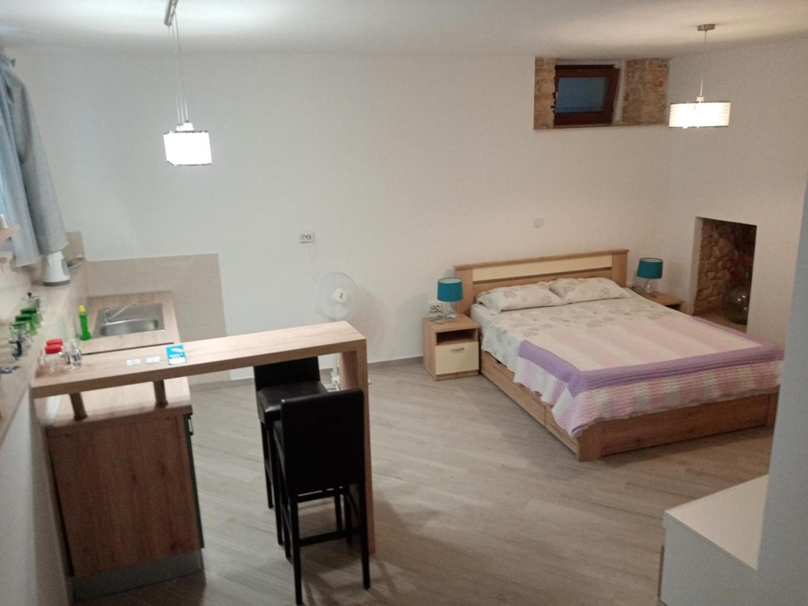 Apartment Elena Bale Oda fotoğraf