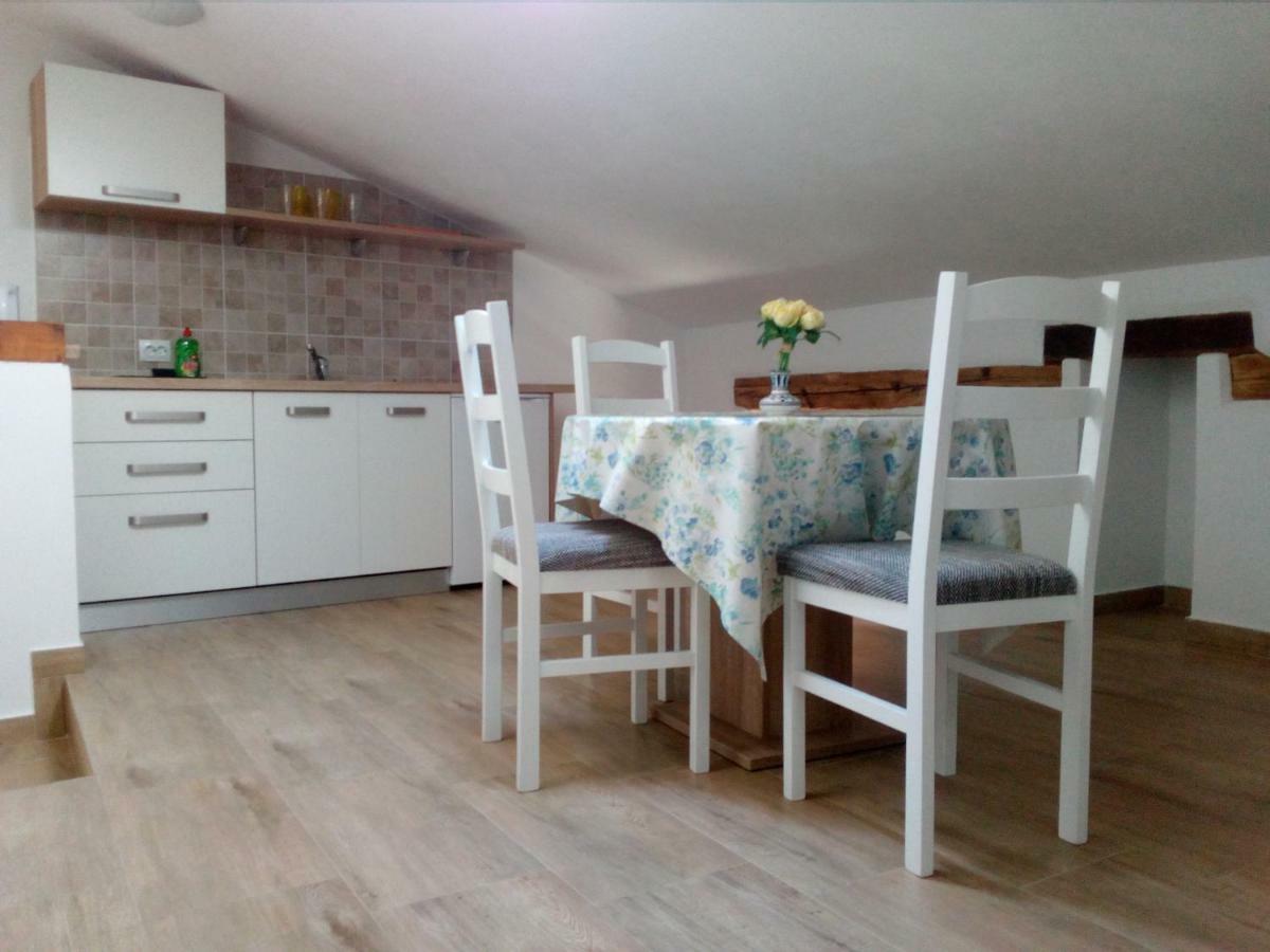 Apartment Elena Bale Dış mekan fotoğraf