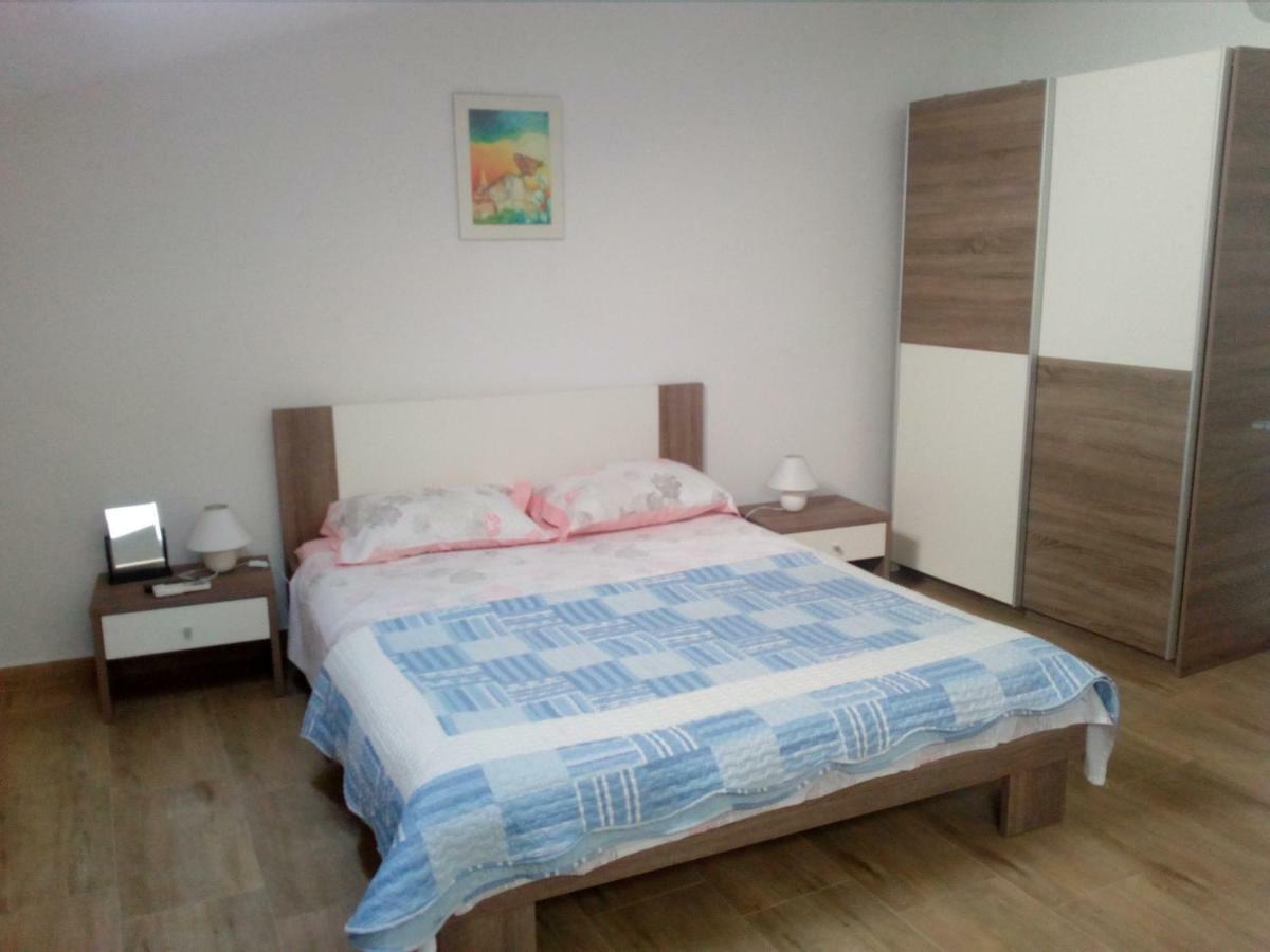Apartment Elena Bale Dış mekan fotoğraf