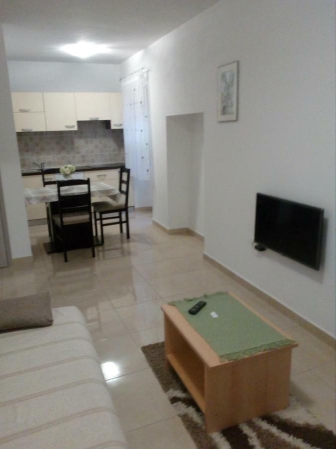 Apartment Elena Bale Dış mekan fotoğraf