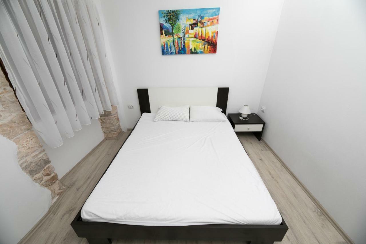 Apartment Elena Bale Dış mekan fotoğraf